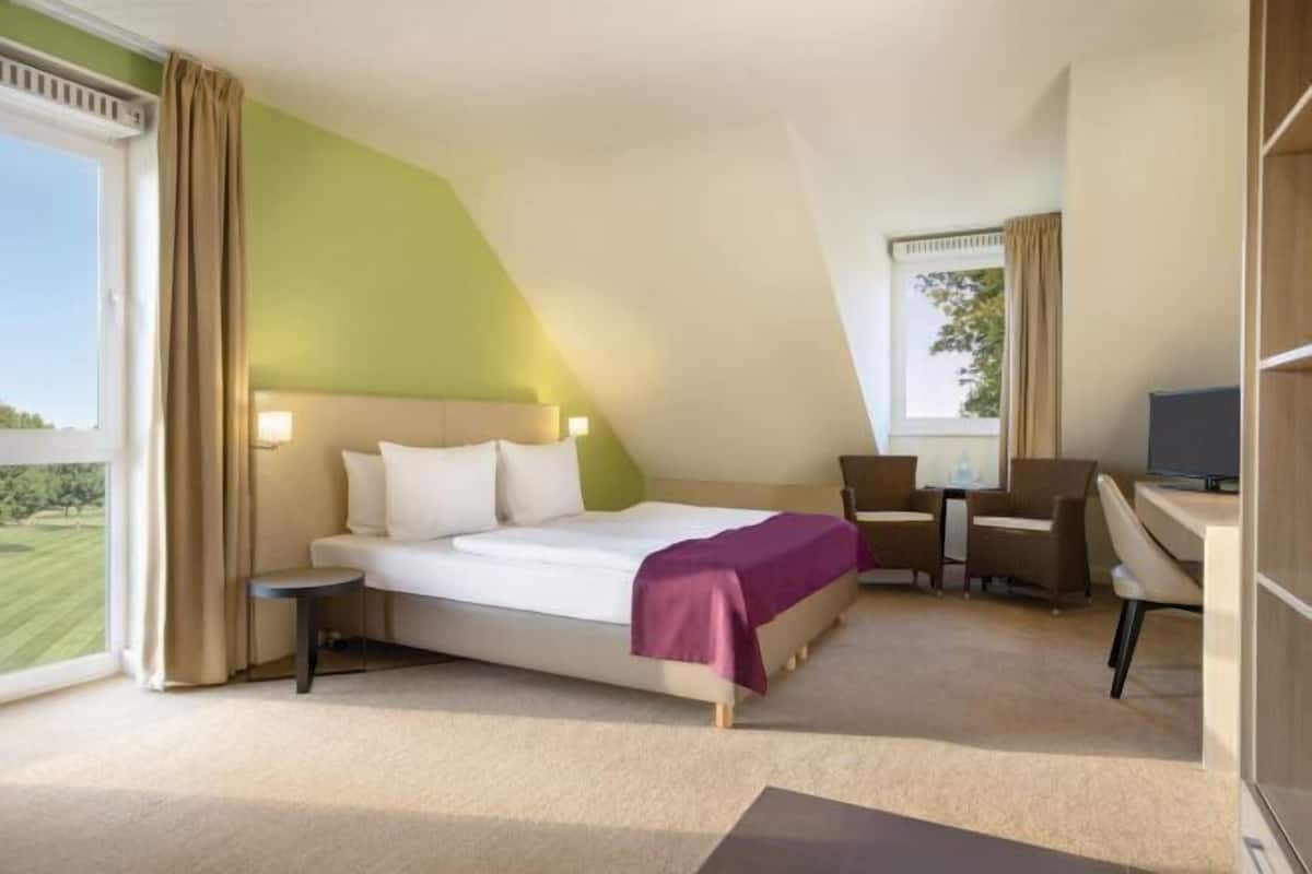 Hypo-allergenic bedding, desk, blackout curtains, soundproofing