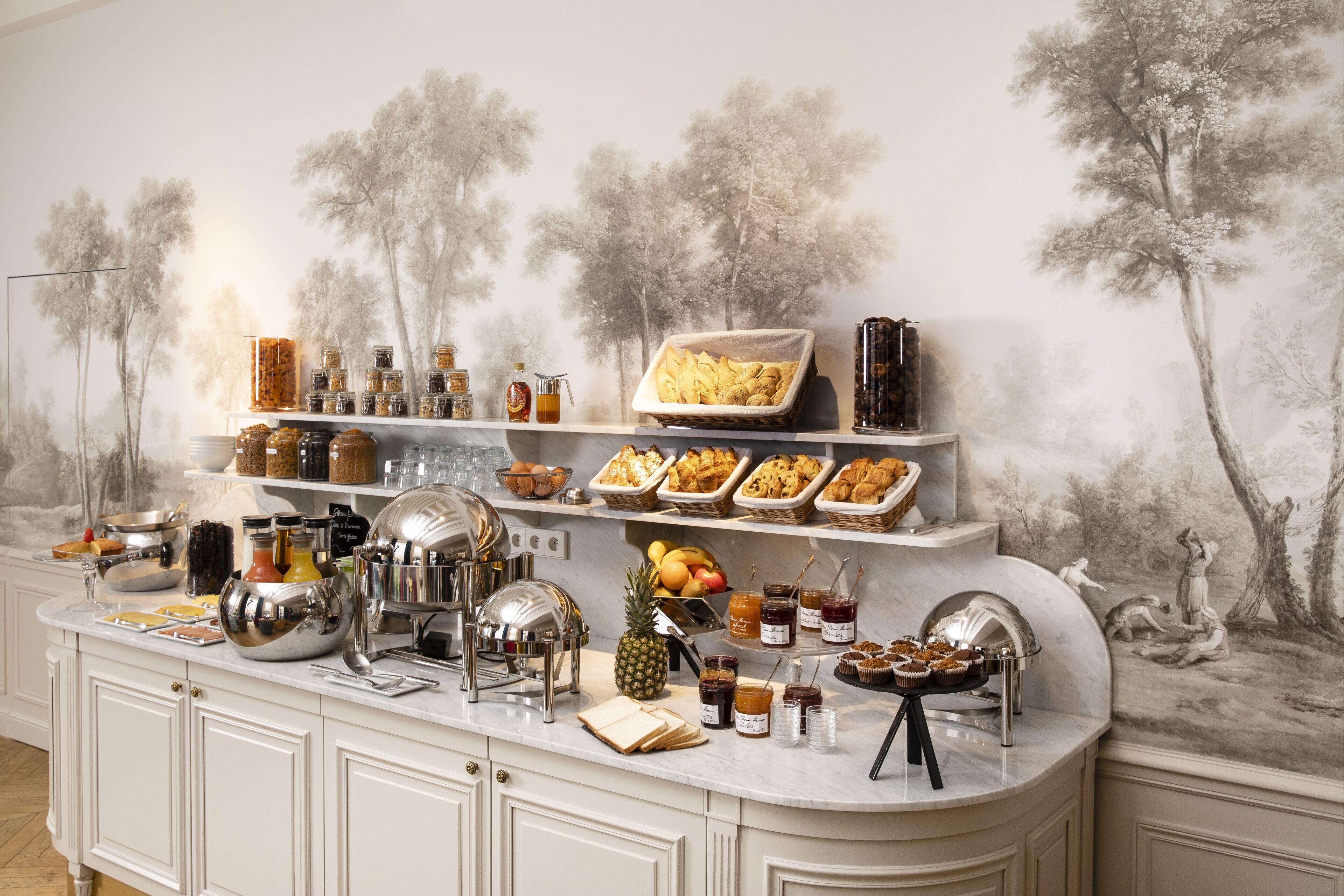 daily buffet breakfast (eur 14 per person)