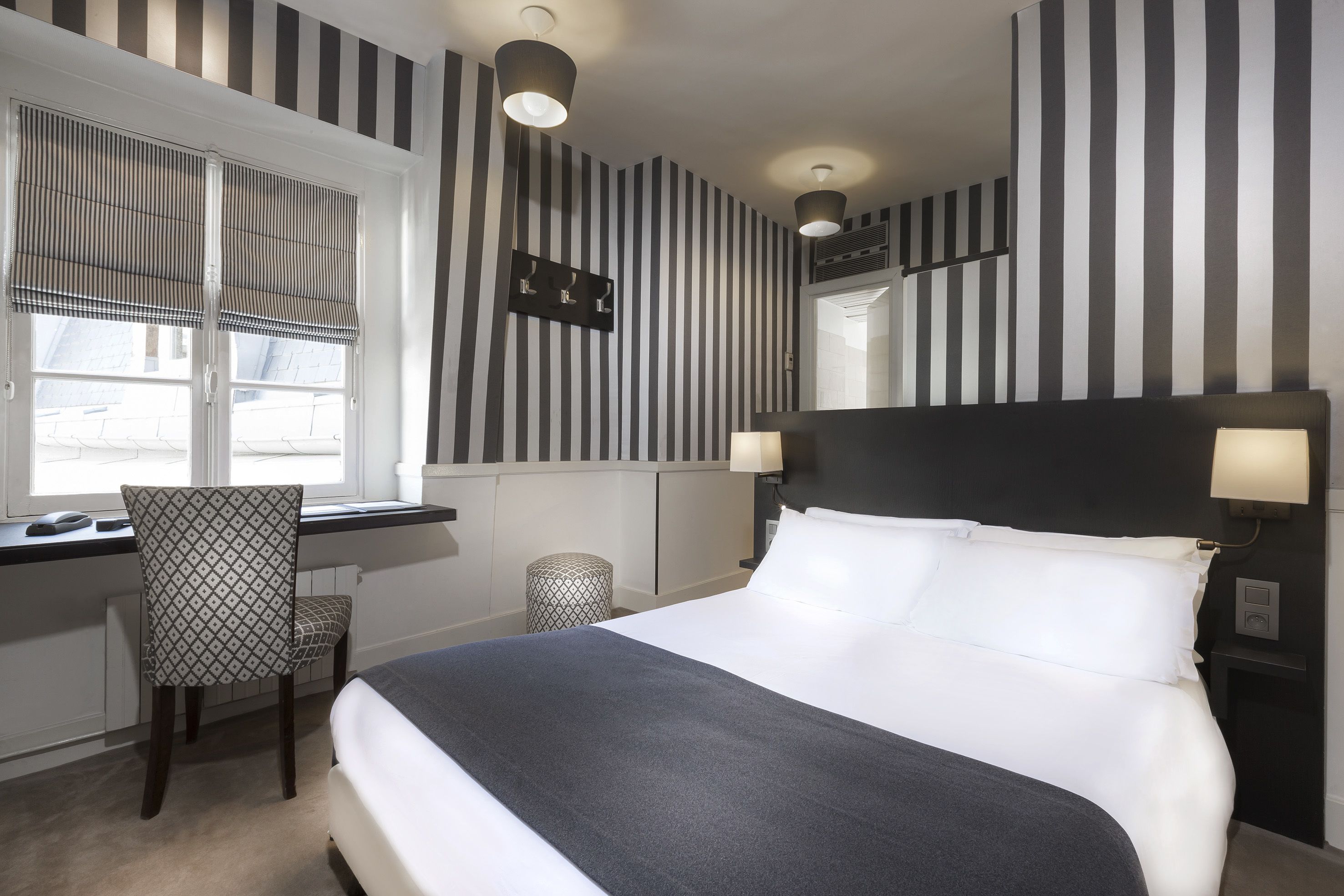 standard double room | in-room safe, soundproofing, iron/ironing board, free wifi