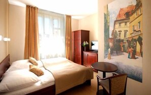 Deluxe Double or Twin Room | Minibar, in-room safe, iron/ironing board, free cribs/infant beds - At The Old Lady (Prague)