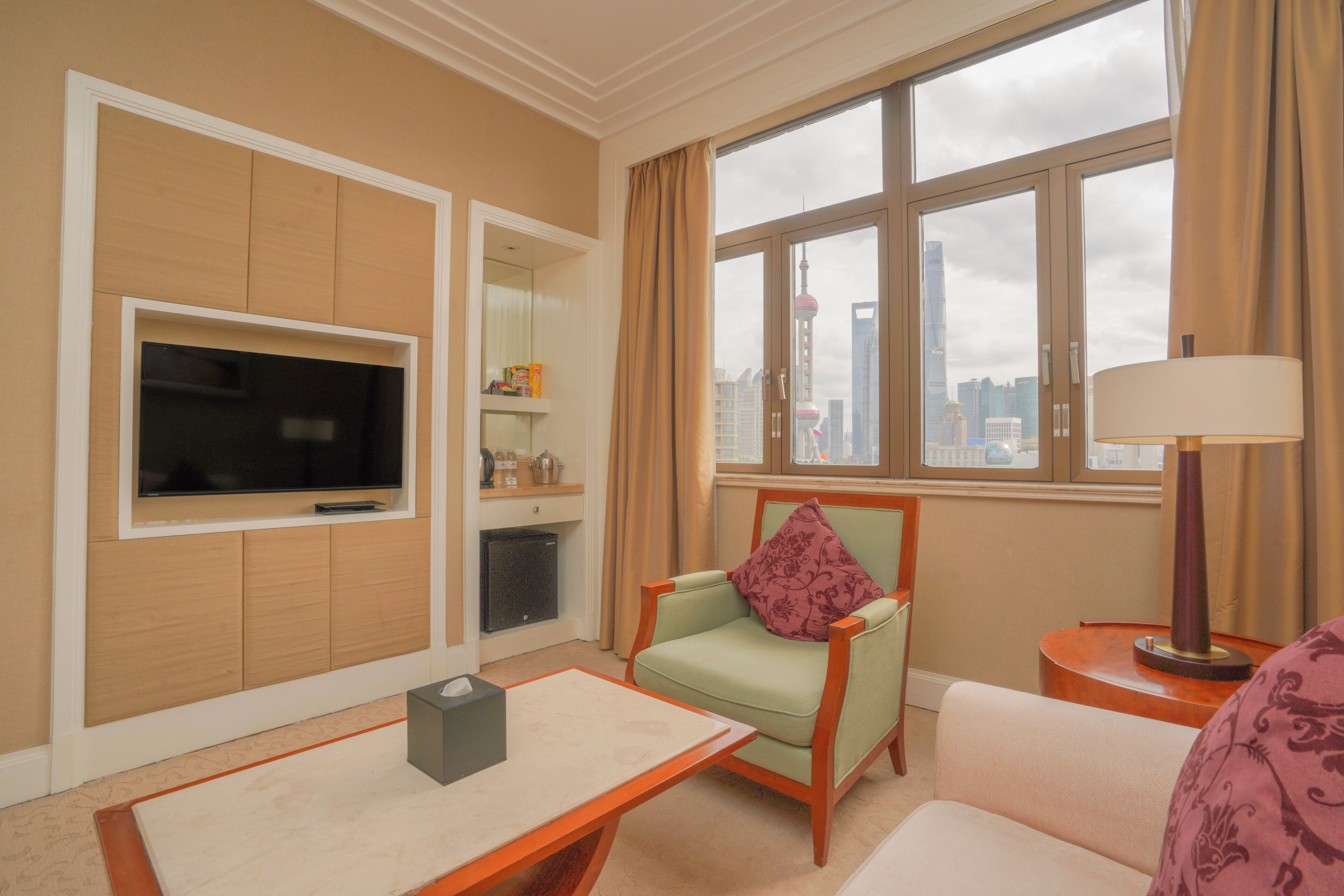 Photo - Broadway Mansions Hotel - On the bund