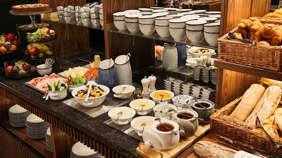 Hotel Schani Salon
