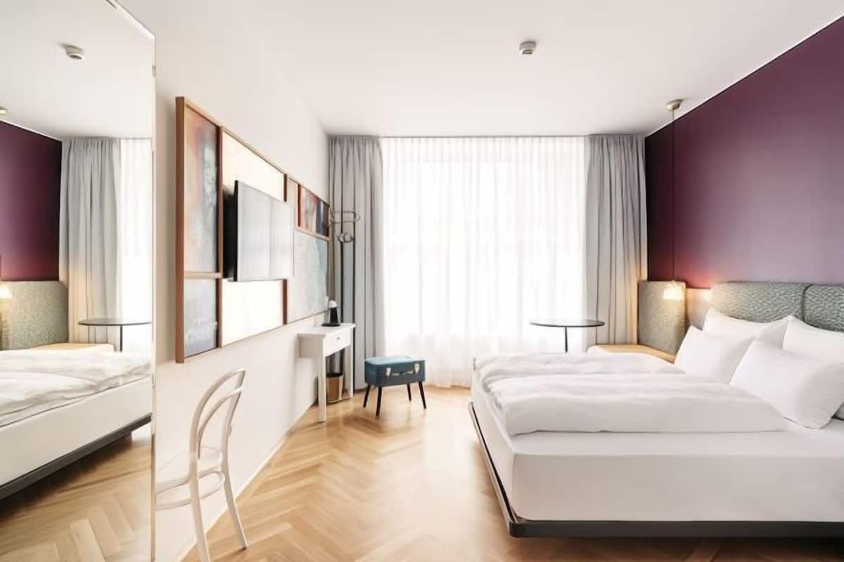 1 dormitorio y ropa de cama de alta calidad