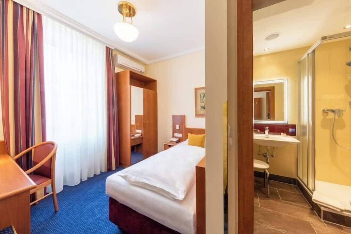1 habitación y ropa de cama hipoalergénica