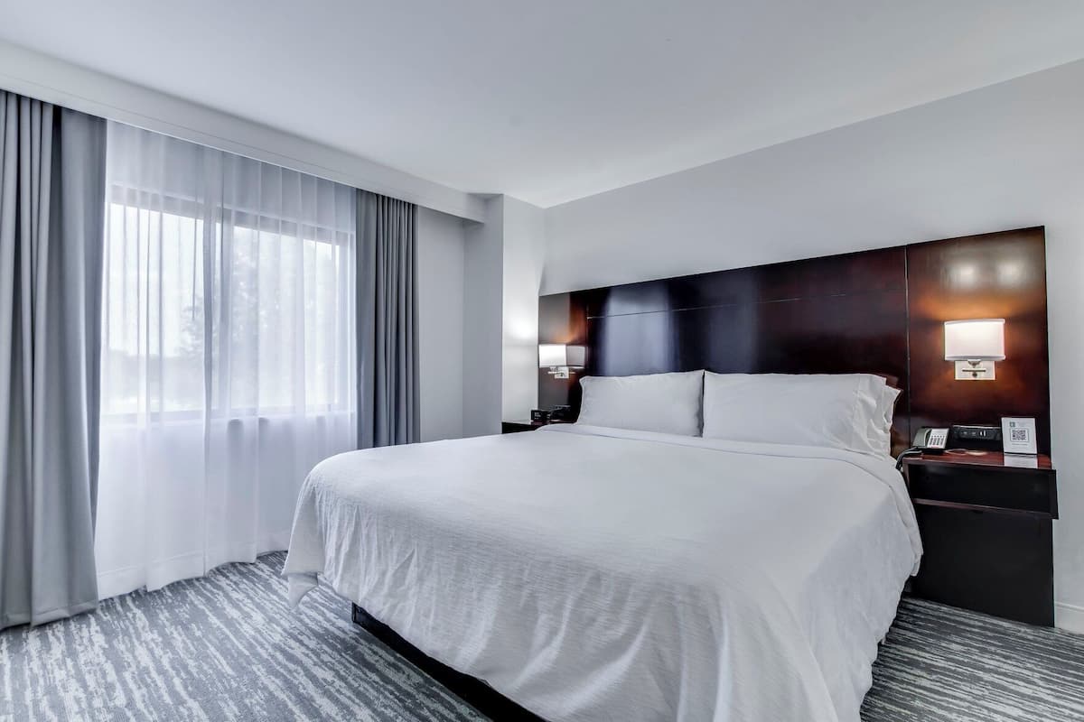 1 chambre, literie de qualité supérieure, couette en duvet d'oie