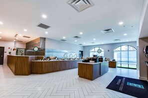 含每日現點現煮早餐