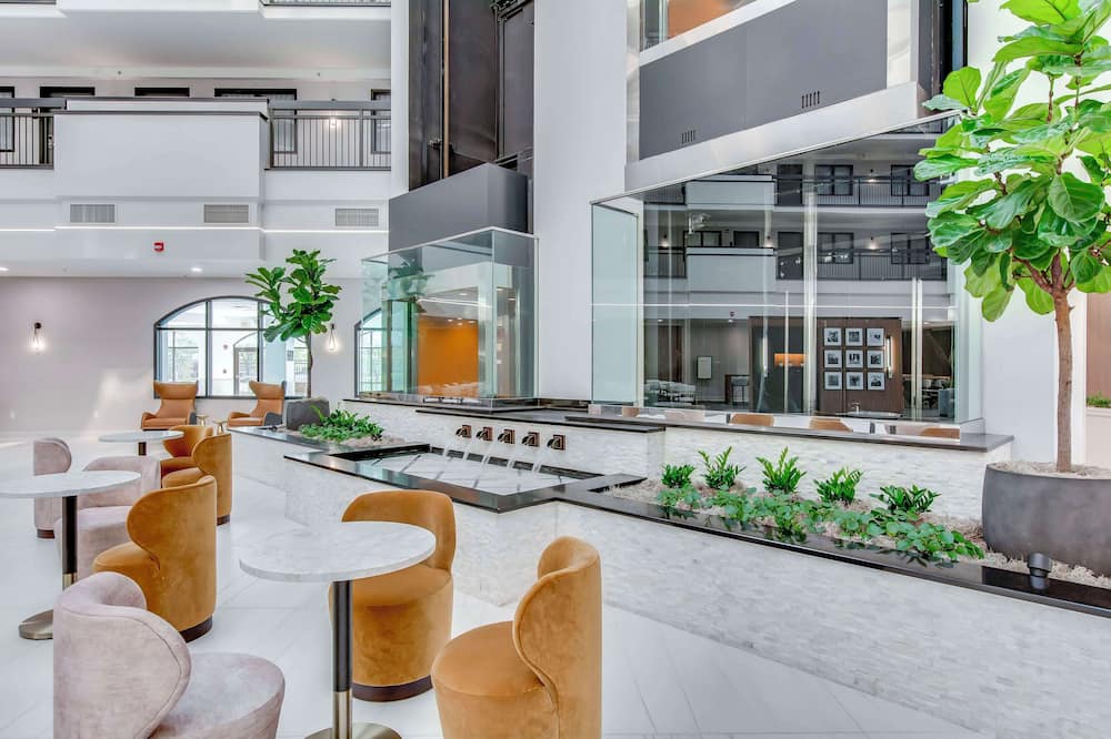 Embassy Suites Louisville East