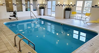 Fairfield Inn & Suites by Marriott Cleveland Avon