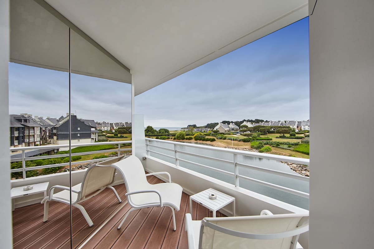 Superior Double Room - Terre & Mer | Balcony view