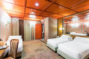 In-room safe, desk, soundproofing, free WiFi