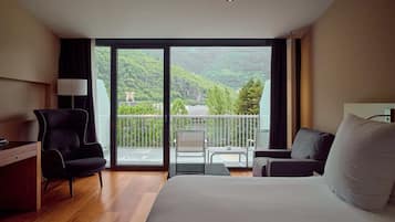Suite (Garden) (2 Adults) | 1 camera, una cassaforte in camera, con stile personalizzato