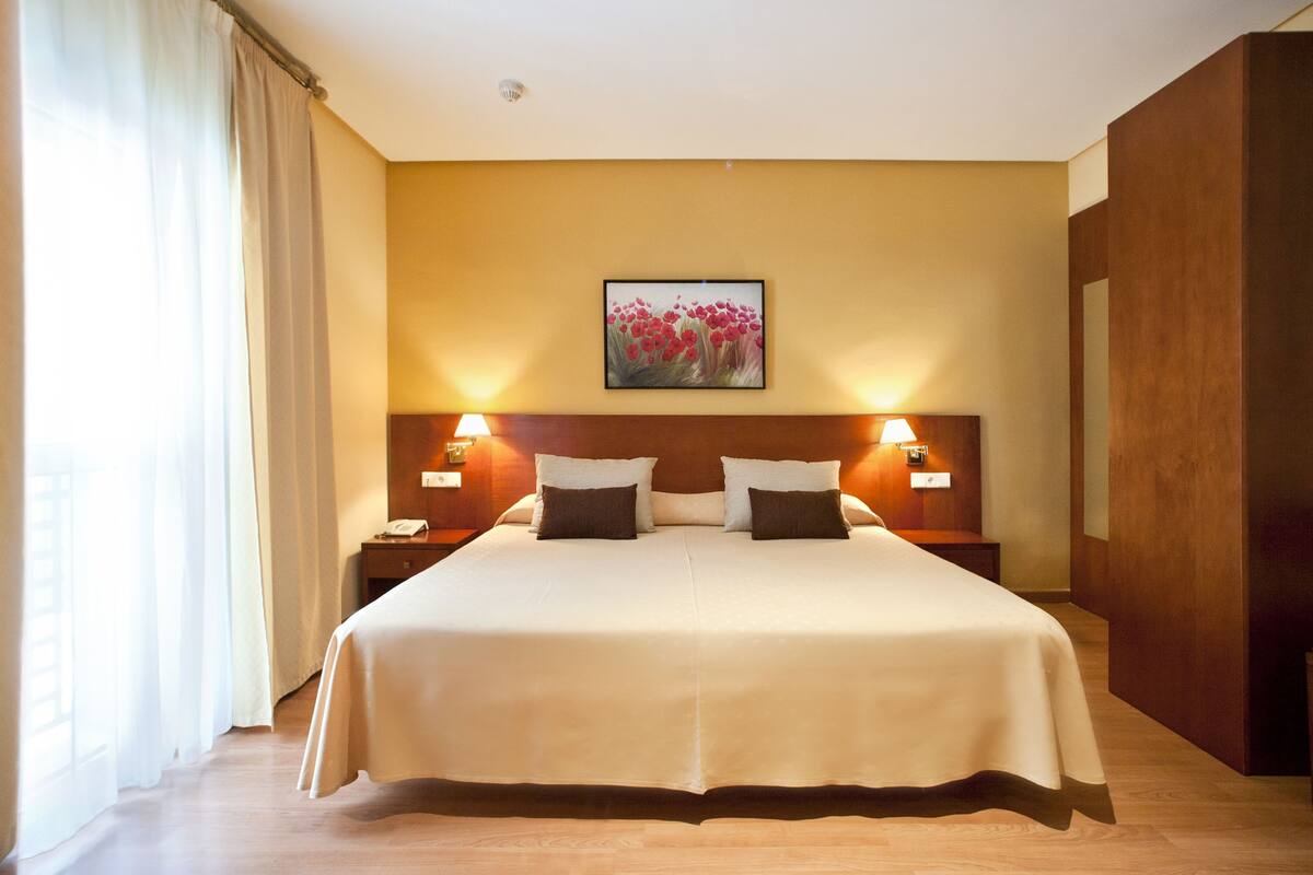 superior room | 1 bedroom, down duvets, minibar, in-room safe