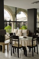 Bar (en el alojamiento)