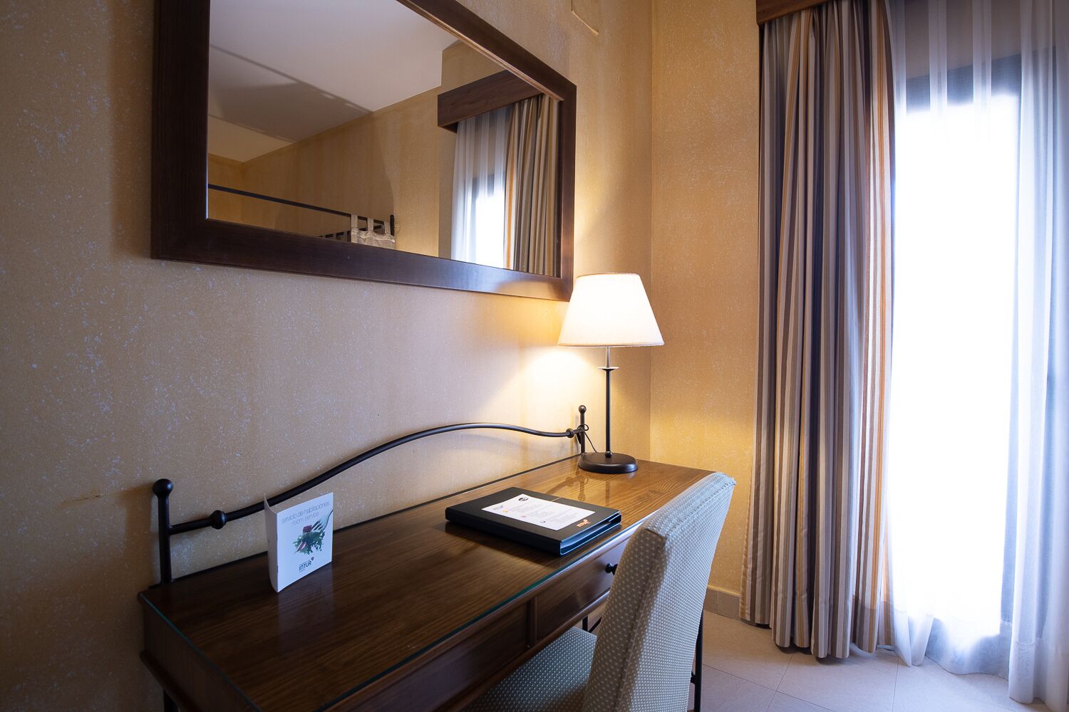 1 bedroom, minibar, in-room safe, desk