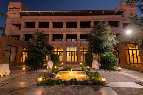 Intelier Airén Hotel