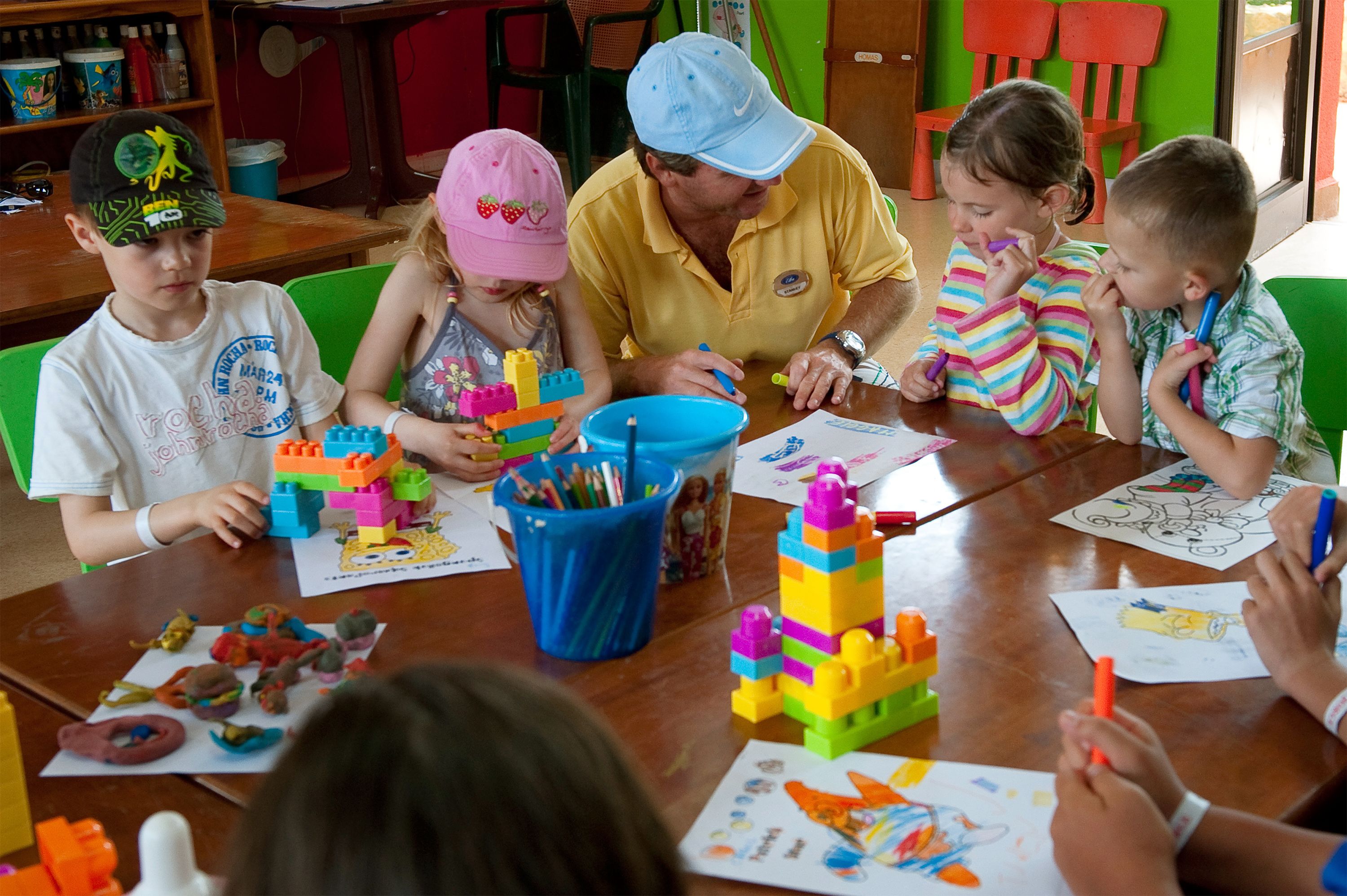 children’s play area – indoor