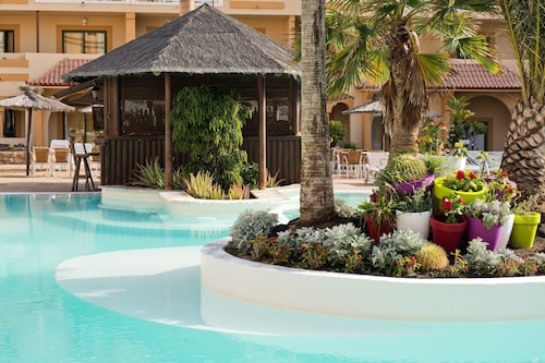 Elba Lucía Sport & Suite Hotel