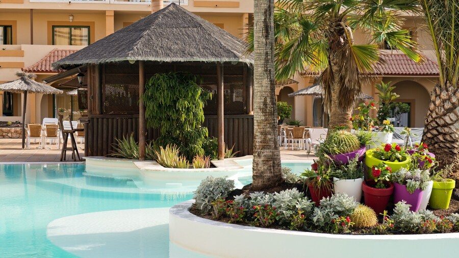 Elba Lucía Sport & Suite Hotel