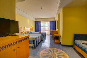 1 bedroom, minibar, desk, blackout curtains