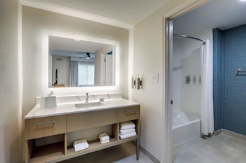 Free toiletries, hair dryer, towels, soap at Homewood Suites by Hilton Charleston - Mt Pleasant