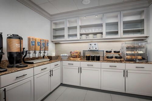 Homewood Suites by Hilton Cleveland-Solon