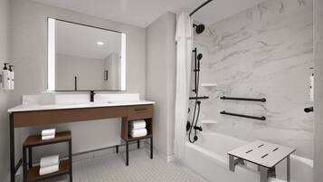 Ensemble douche/baignoire, articles de toilette gratuits, sèche-cheveux