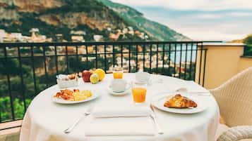 Se sirven desayunos, almuerzos y cenas