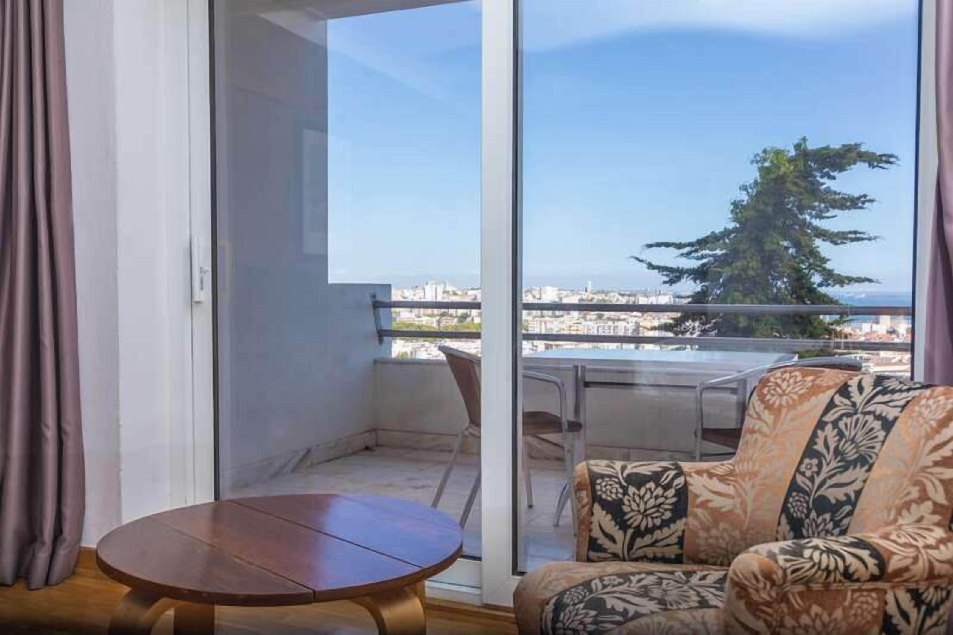 premium double room | 1 bedroom, minibar, in-room safe, desk