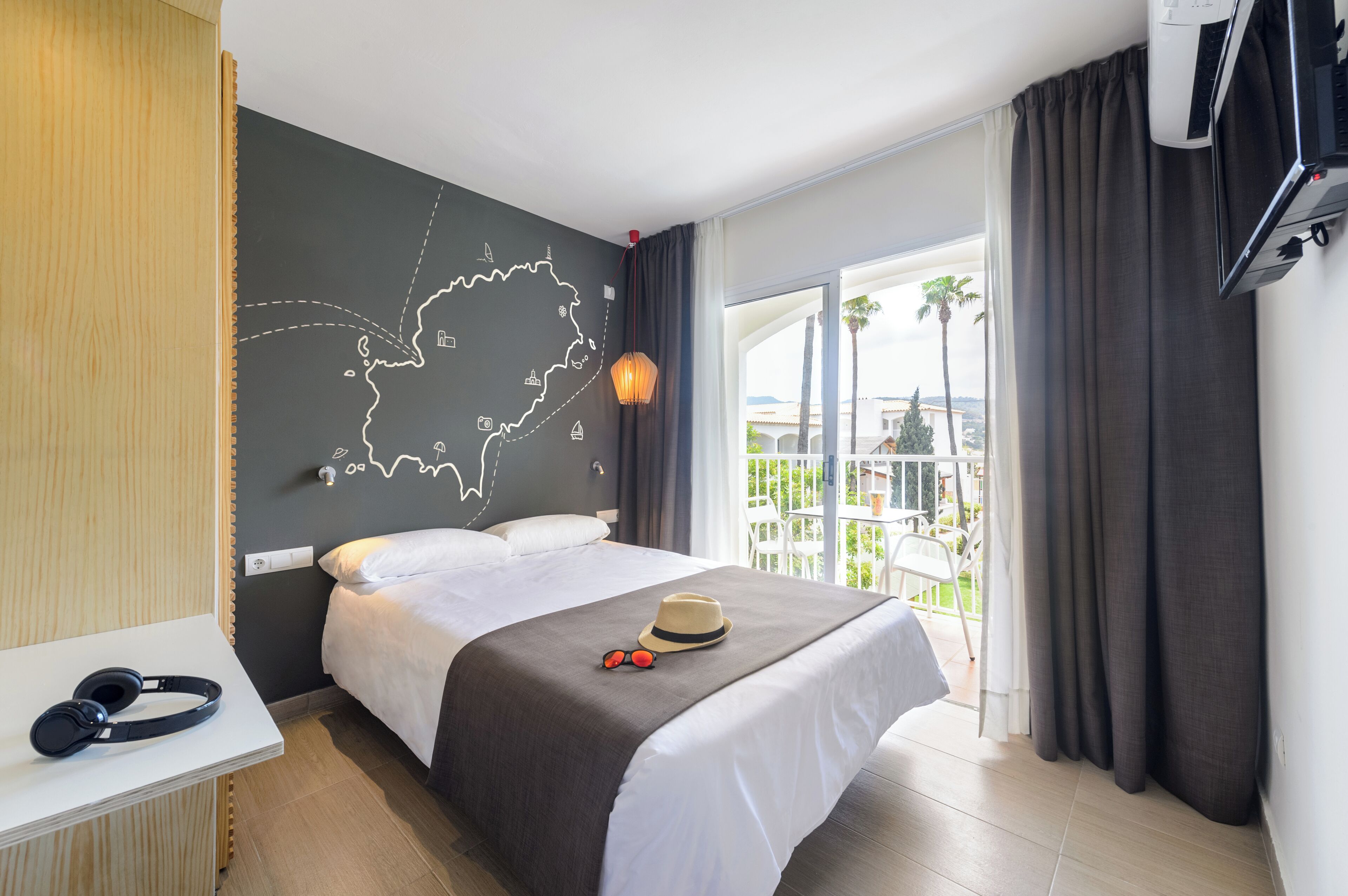 Photo - Hotel Vibra Cala Tarida