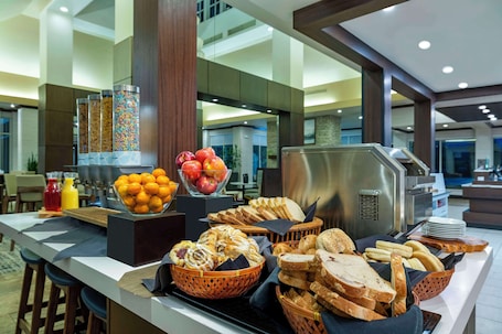 Daily cooked-to-order breakfast for a fee. Hilton Garden Inn Boise Spectrum