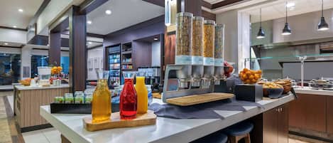 Daily cooked-to-order breakfast (USD 11.95 per person)