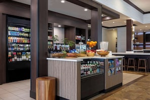 Snack bar - Hilton Garden Inn Boise Spectrum (Boise)