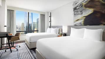 1 多间卧室、高档床上用品、加厚床垫、客房内保险箱