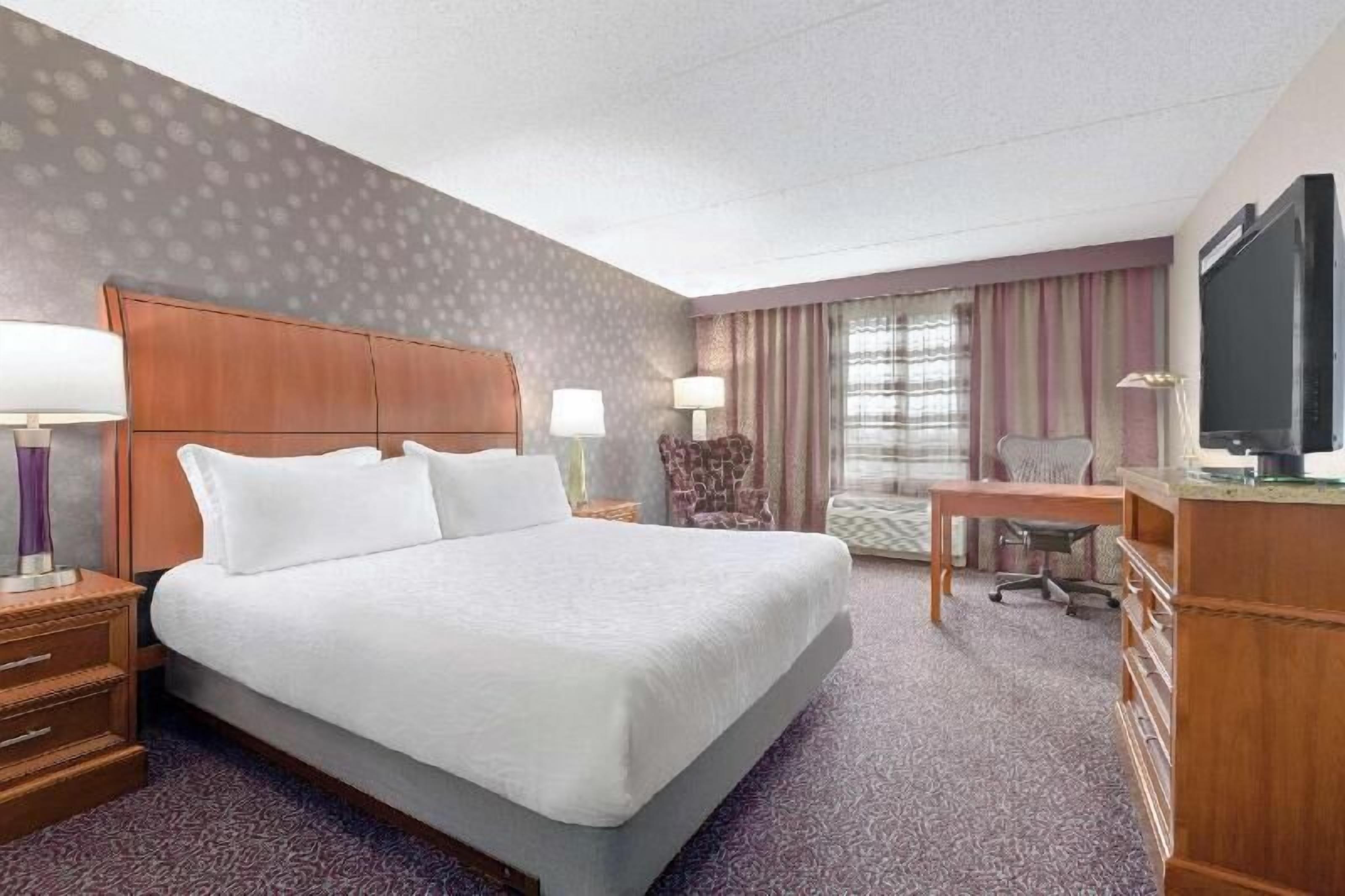 In-room safe, desk, iron/ironing board, free cots/infant beds