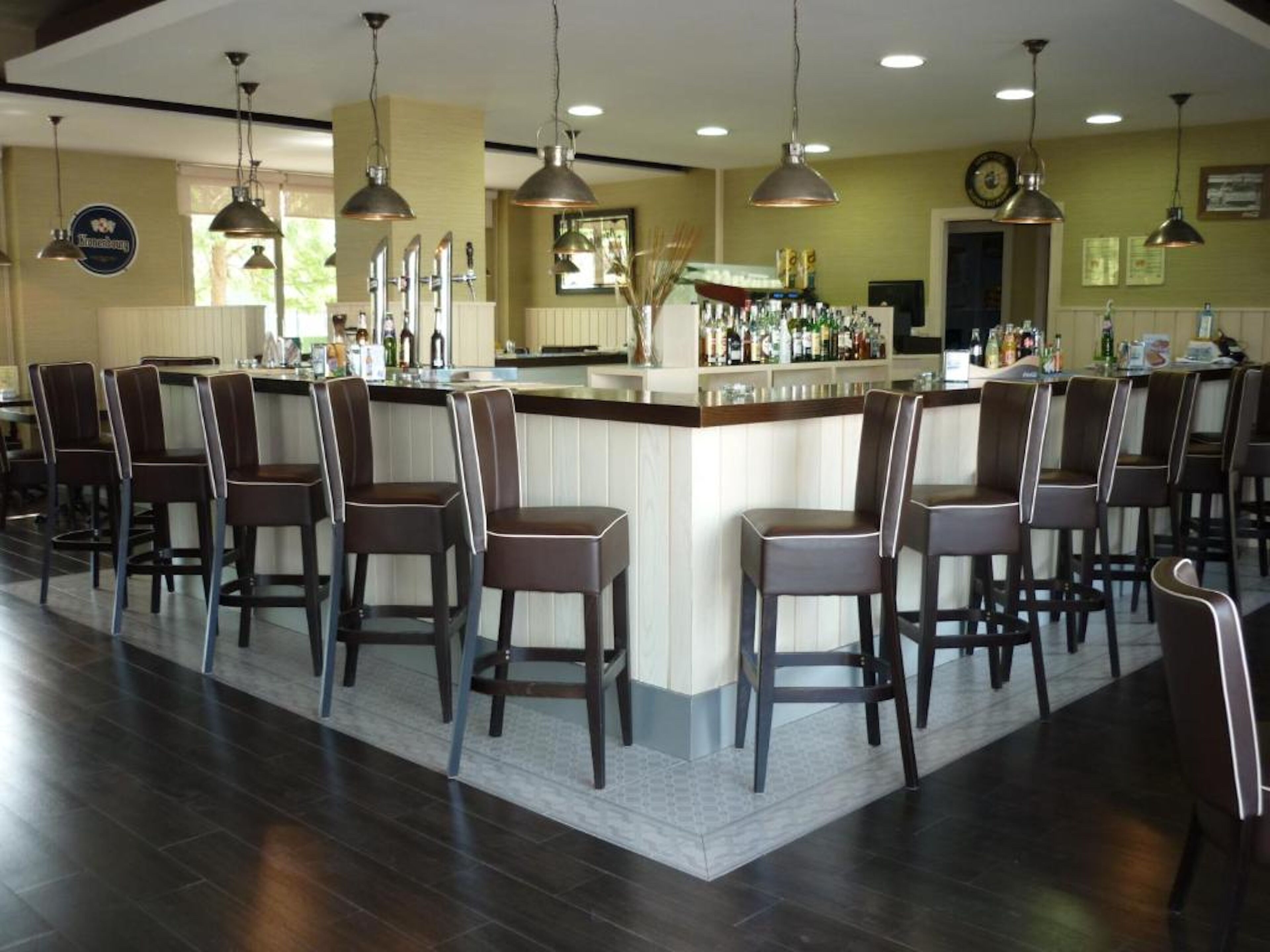 breakfast, lunch, dinner served; mediterranean cuisine, garden views