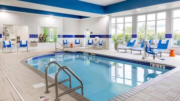 Sisäuima-allas, ulkouima-allas