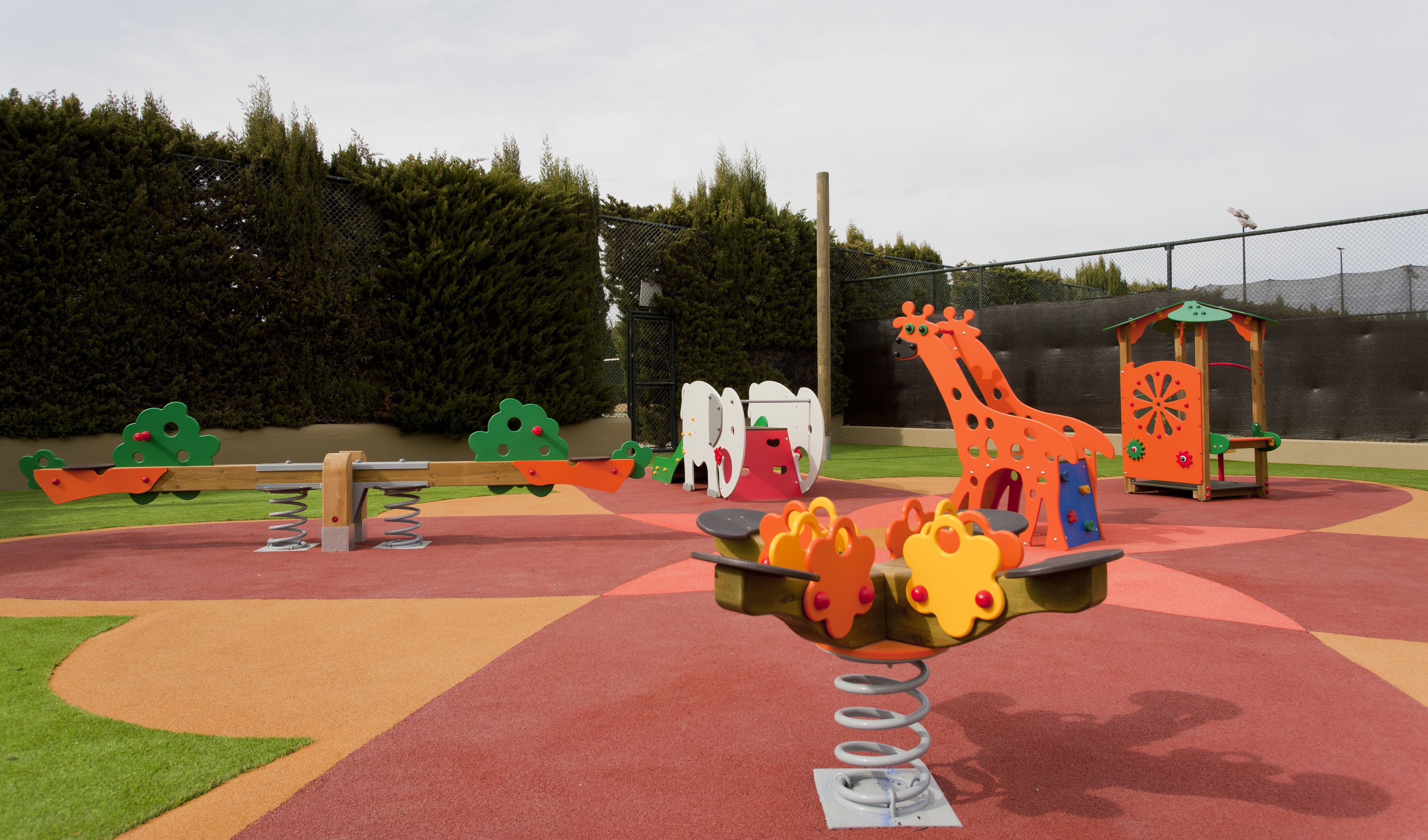 children’s play area – outdoor