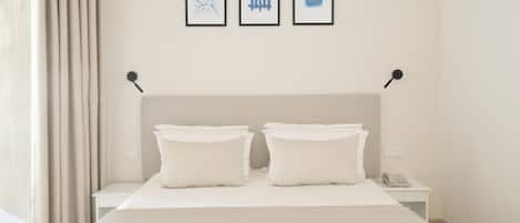 Hypo-allergenic bedding, minibar, in-room safe, individually decorated