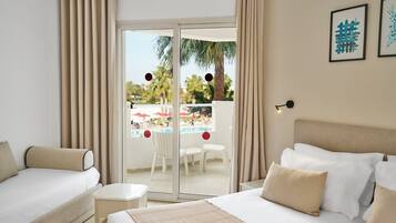 Basic Double or Twin Room | Hypo-allergenic bedding, minibar, in-room safe, individually decorated