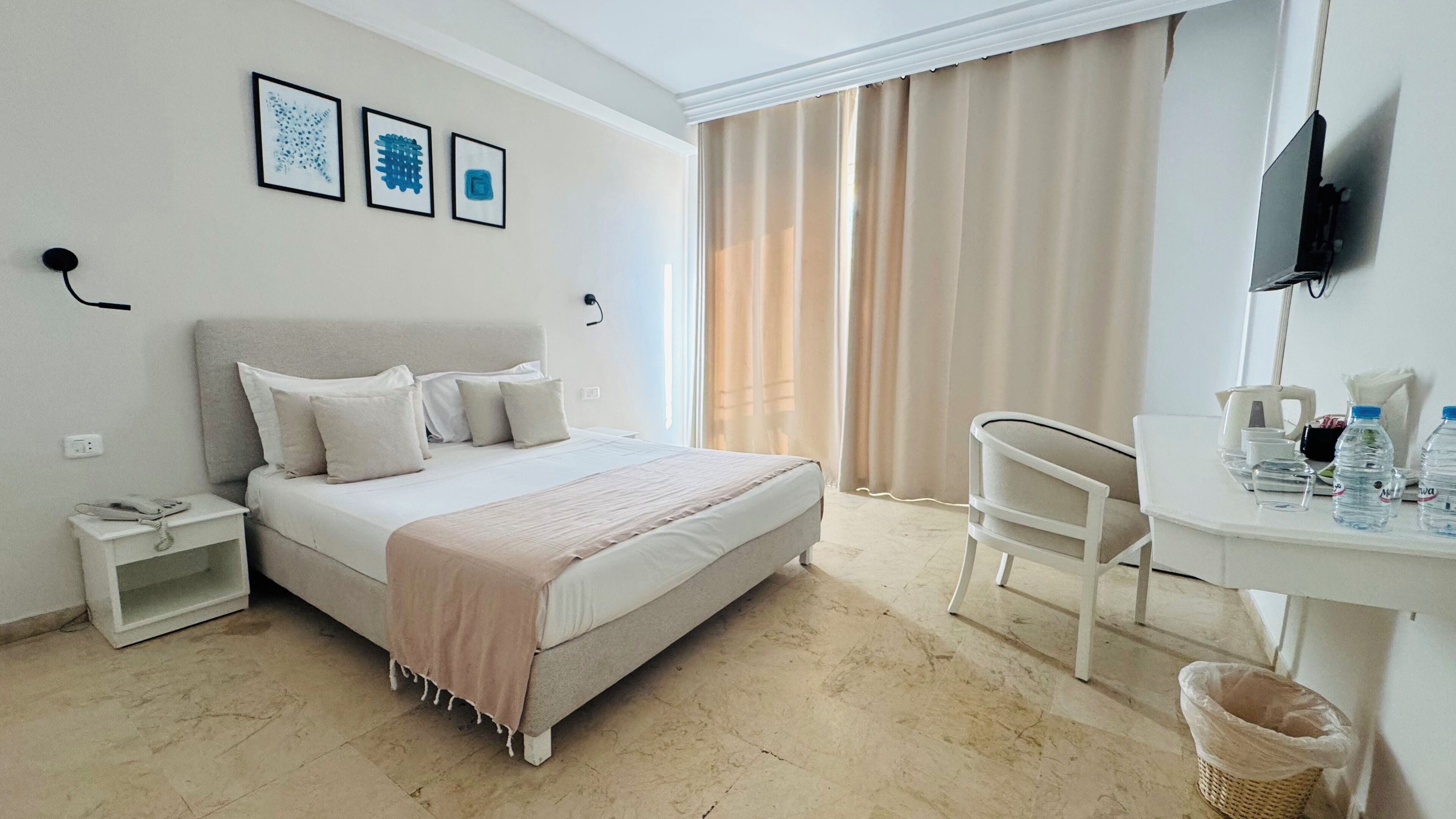 Basic Double or Twin Room | Hypo-allergenic bedding, minibar, in-room safe, individually decorated