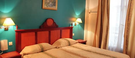 Schreibtisch, kostenloses WLAN, Bettwäsche