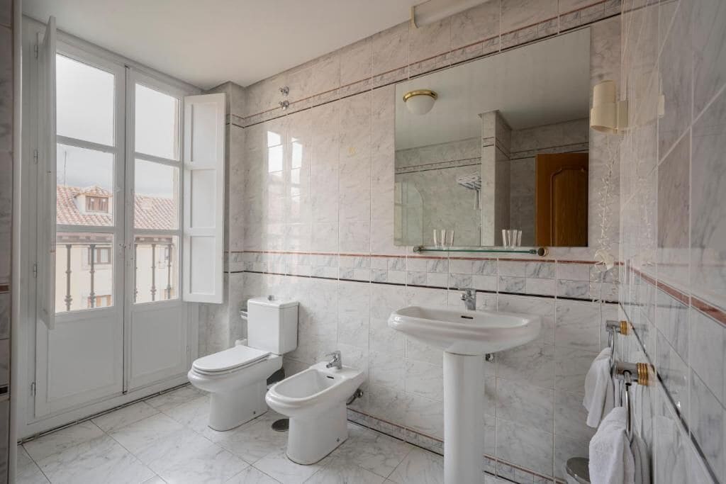 Photo - Miranda & Suizo