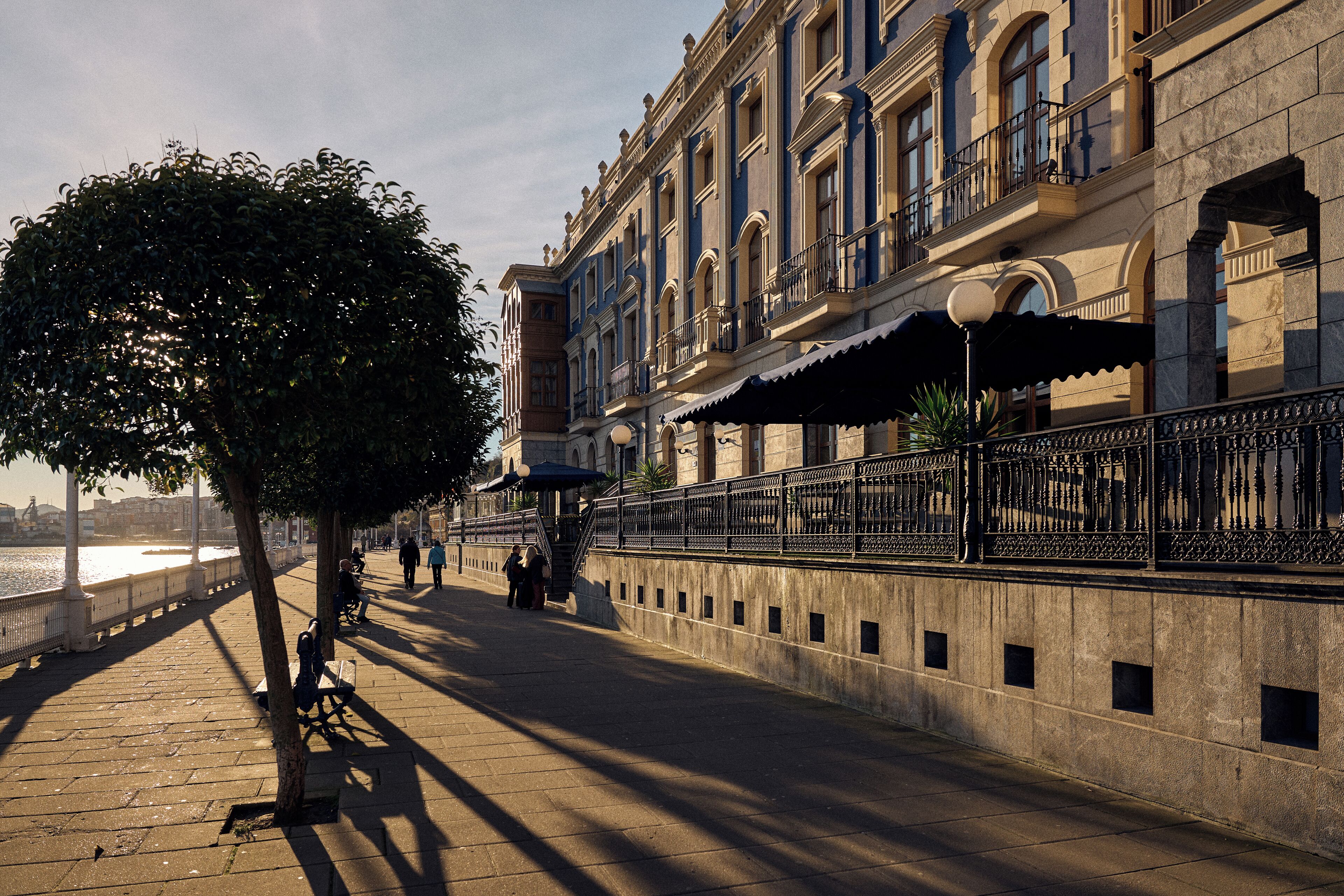 outdoor banquet area