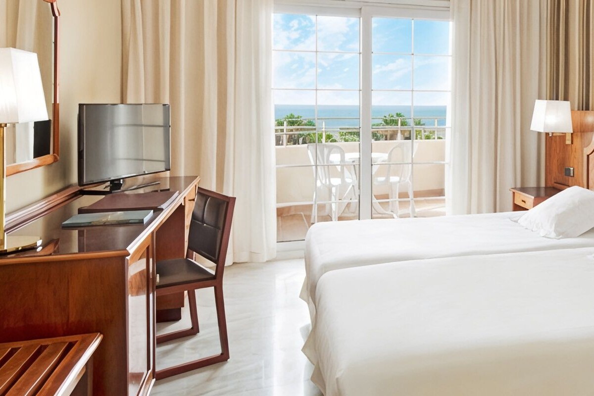 Minibar, in-room safe, desk, blackout drapes