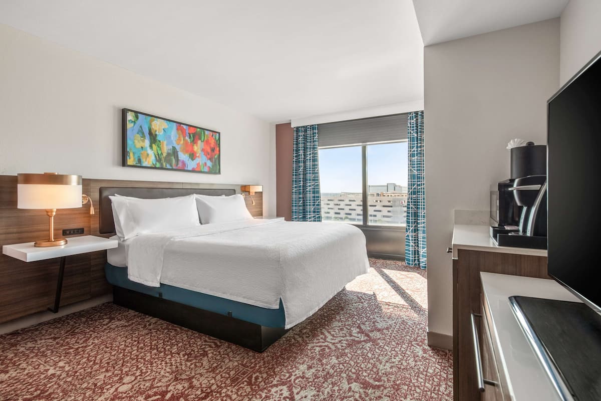 in-room safe, iron/ironing board, cots/infant beds, rollaway beds