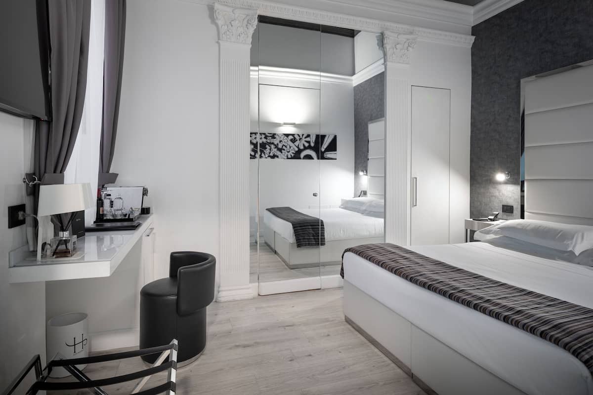 Chambre Classique Double ou avec lits jumeaux | 1 chambre, literie de qualité supérieure, minibar