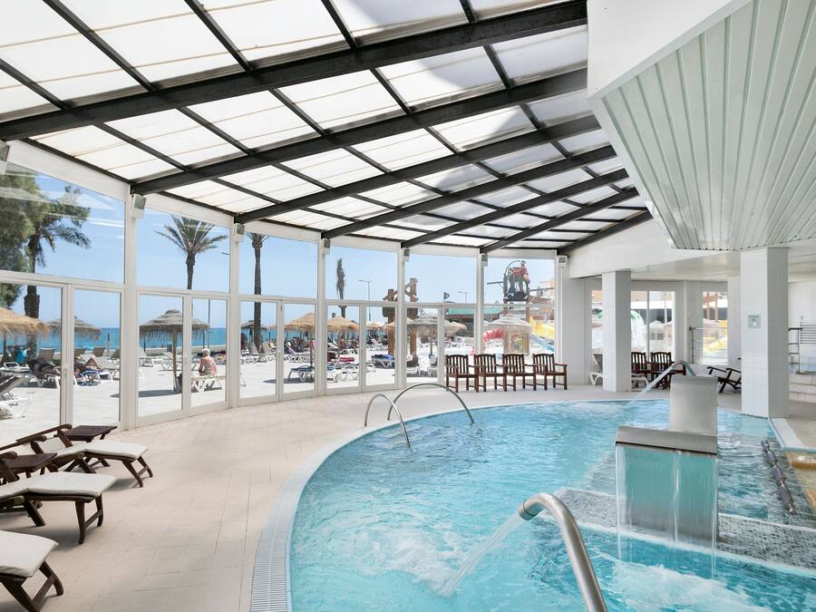 2 outdoor pools, pool umbrellas, sun loungers