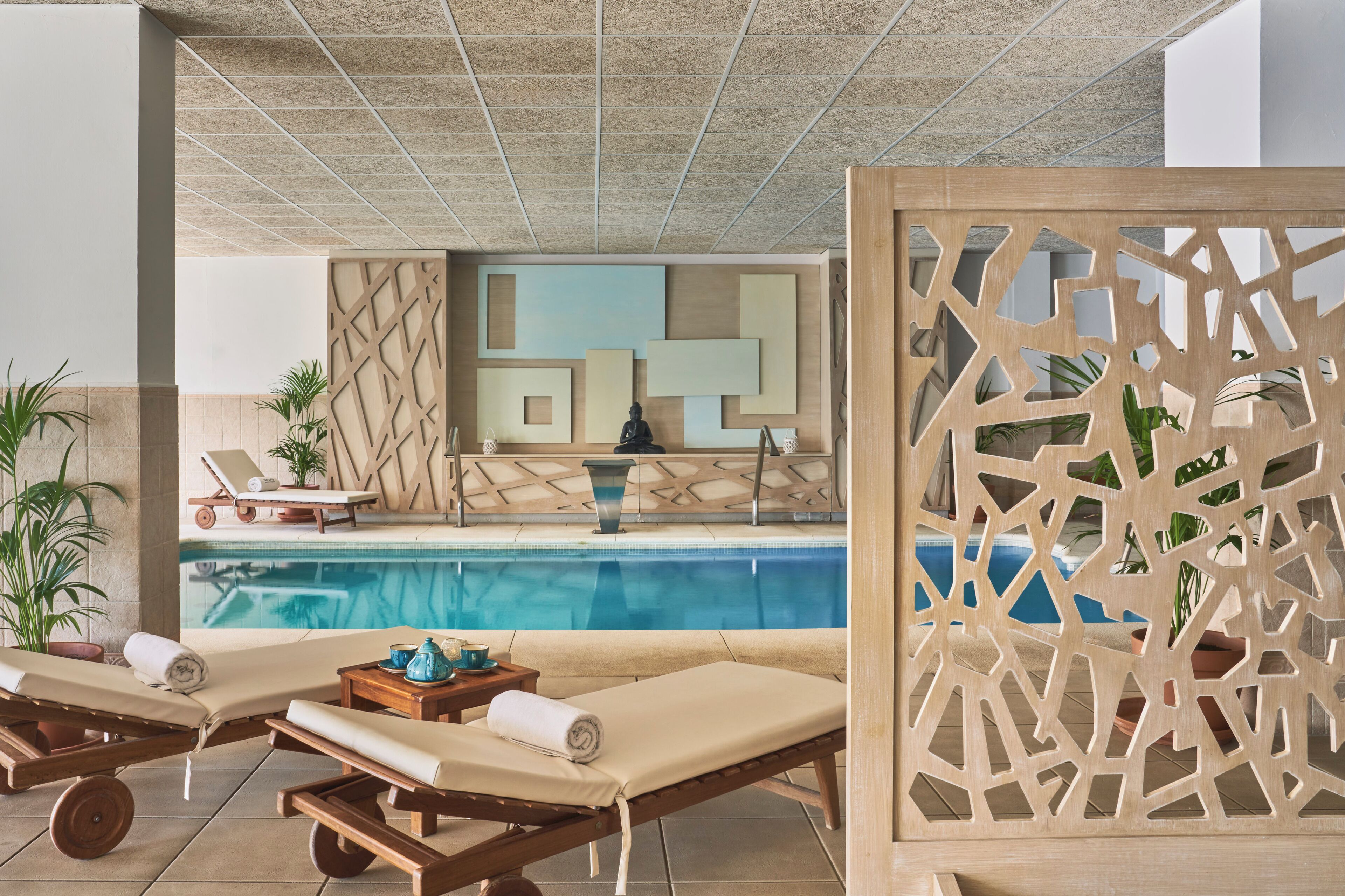 Sauna, hammam, soins corporels, enveloppements corporels