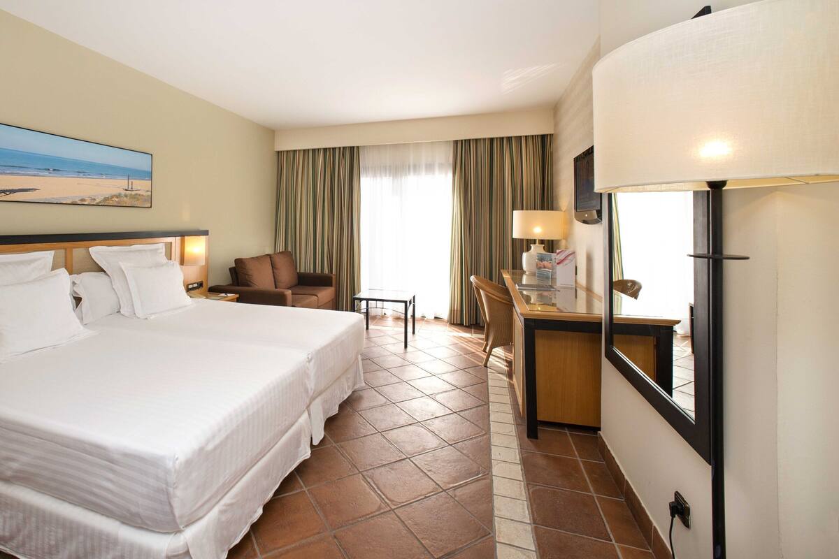 Minibar, in-room safe, desk, blackout drapes