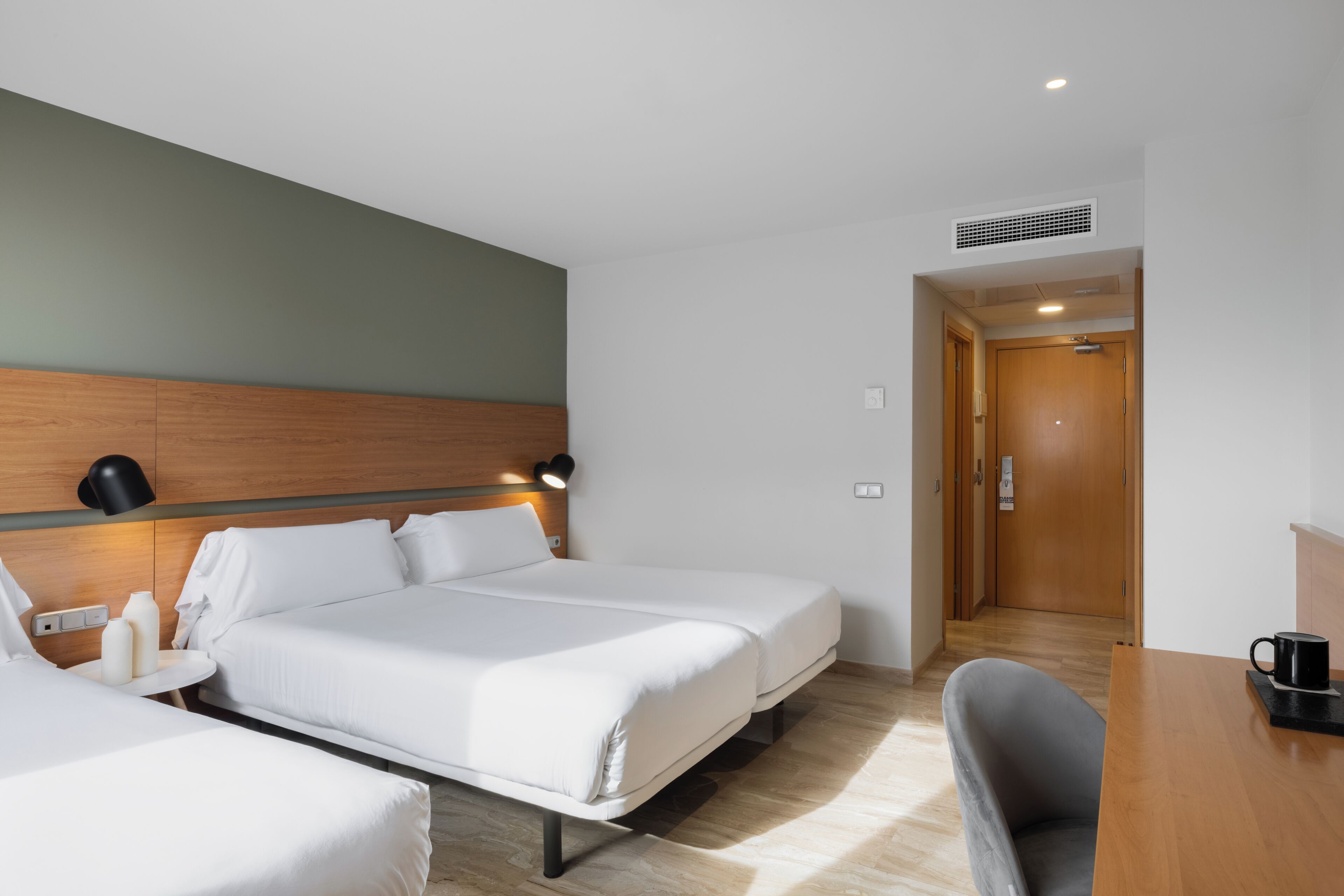 Photo - Hotel SB Express Tarragona